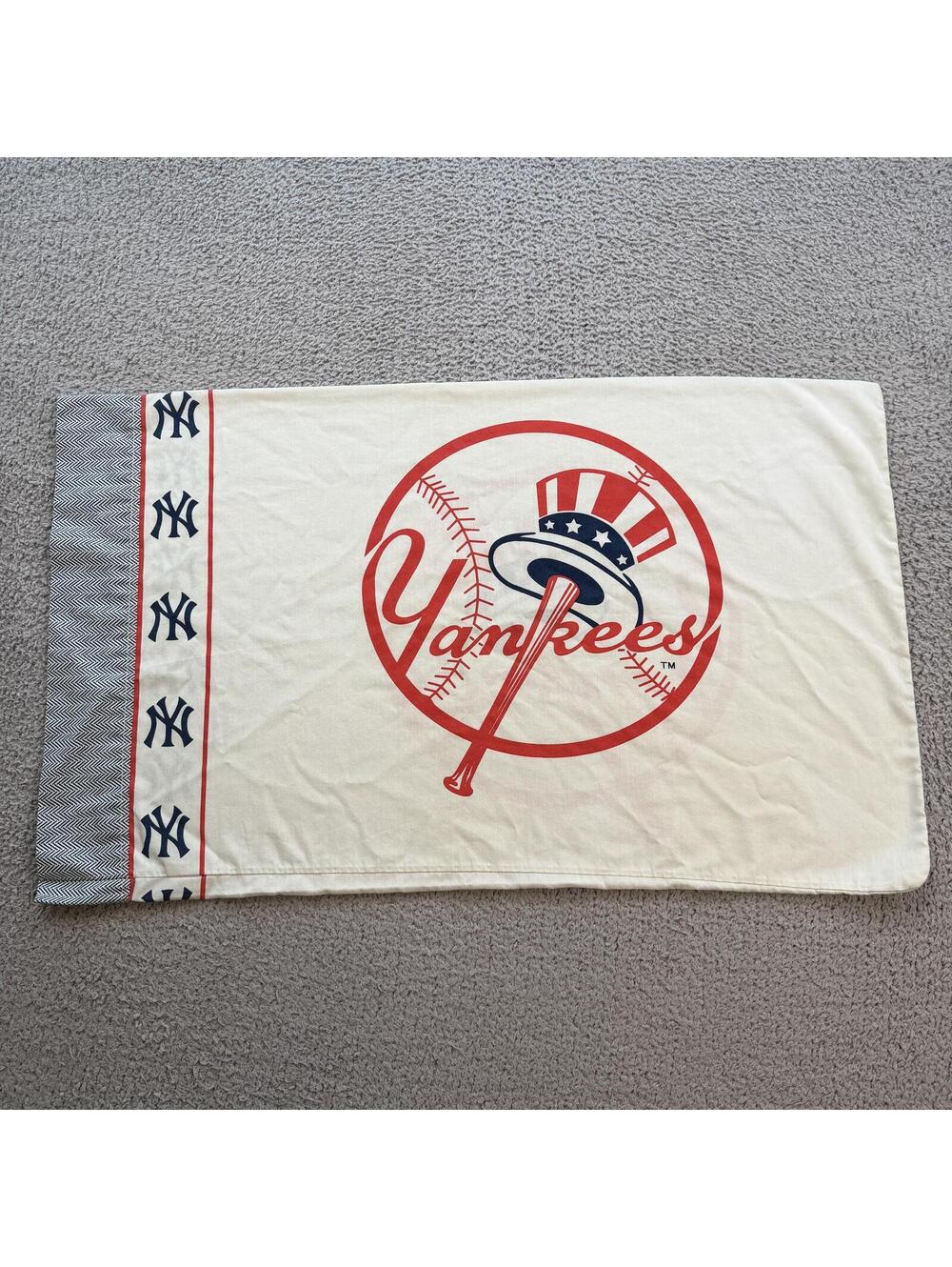 Vintage 1996 New York Yankees Pillowcase MLB Baseball Jeter Era Sports Decor
